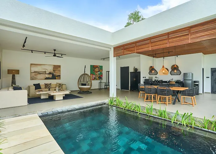 Rouge - Loft Emma Villa Ubud