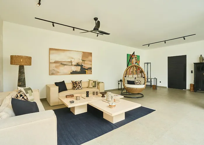 Villa Rouge - Loft Emma Ubud
